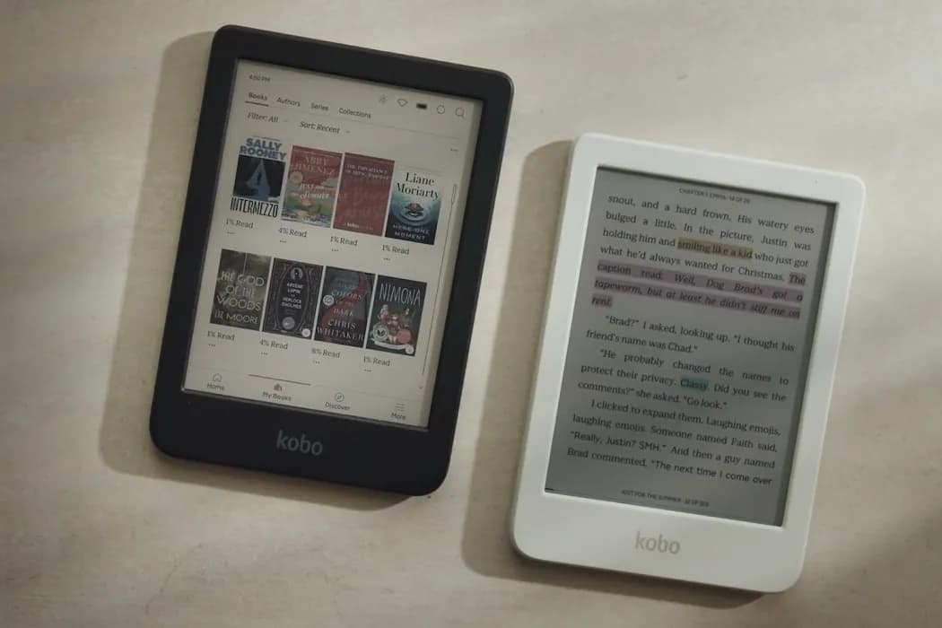 Two Kobo Clara Colour e-readers, black and white, one showing color book covers